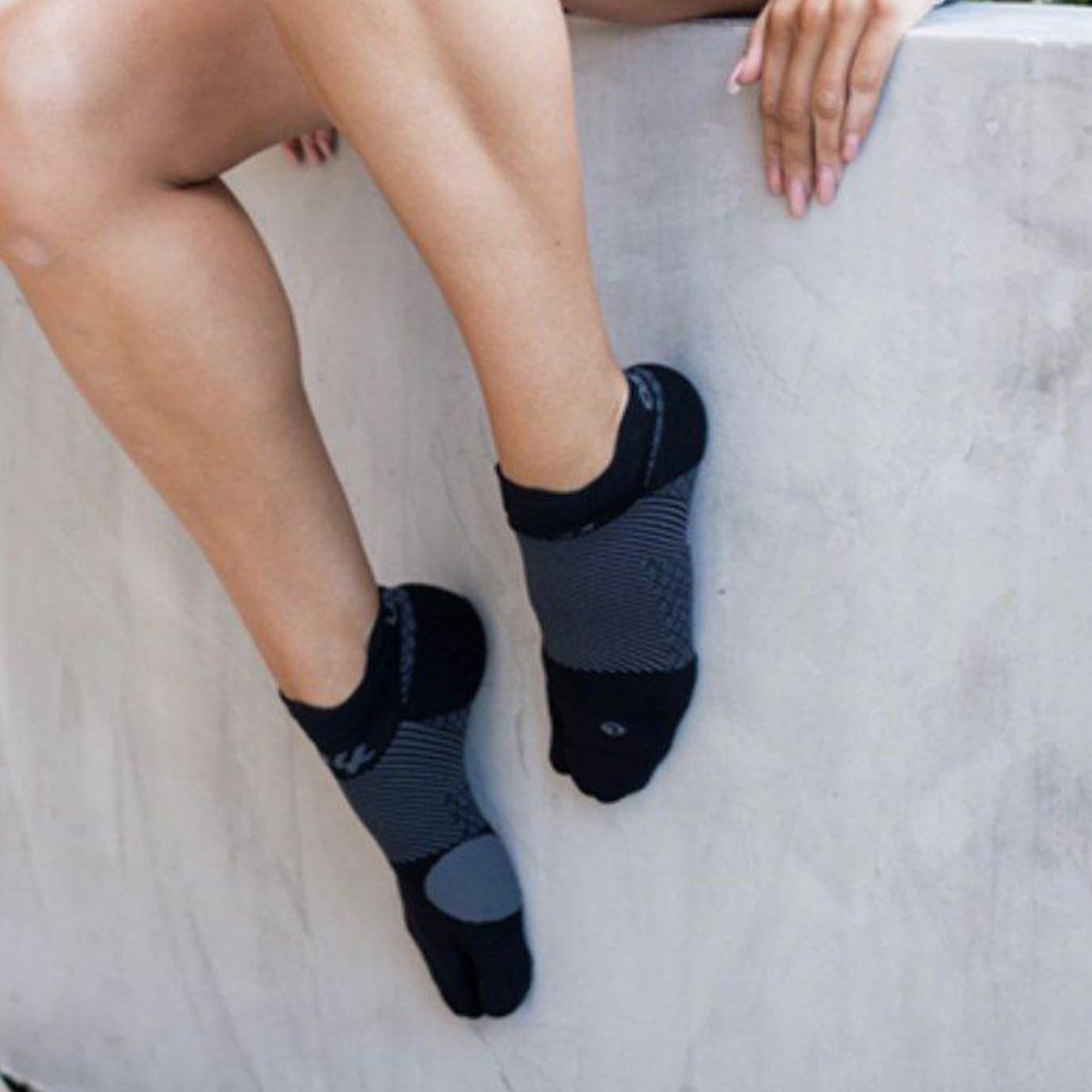 BR4 Bunion Relief Socks