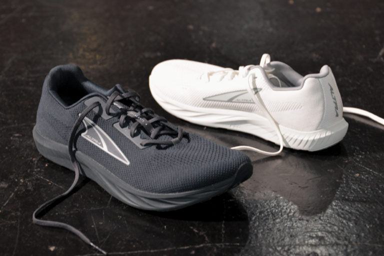 ALTRA / ESCALANTE 4 汎用性NO.1 の快適シューズを早速レビュー　前モデルから何が変わった？