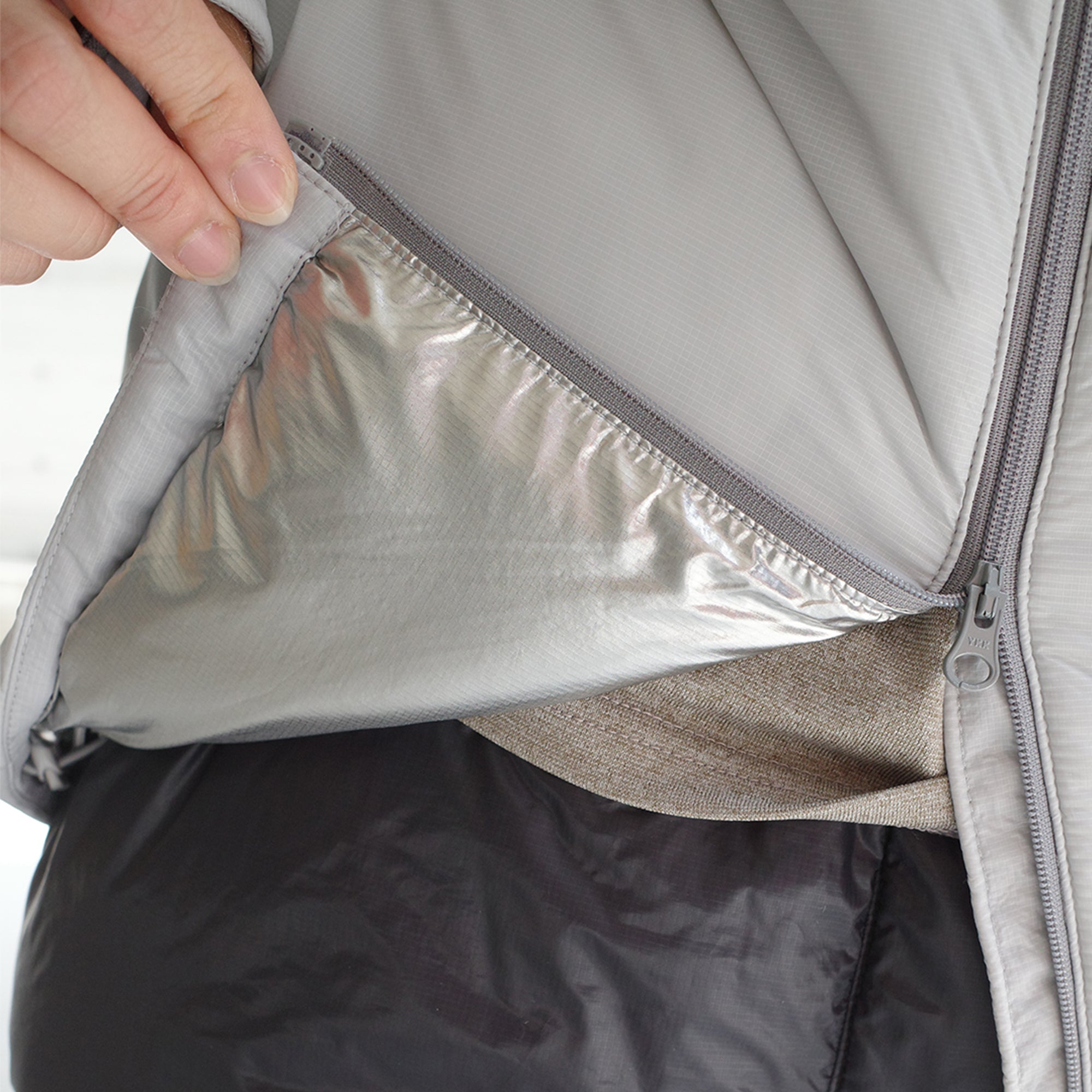 マイルストーン ヒートウェイブ チタニウム フーディ - STRIDE LAB ONLINE STORE（ストライド ラボ）