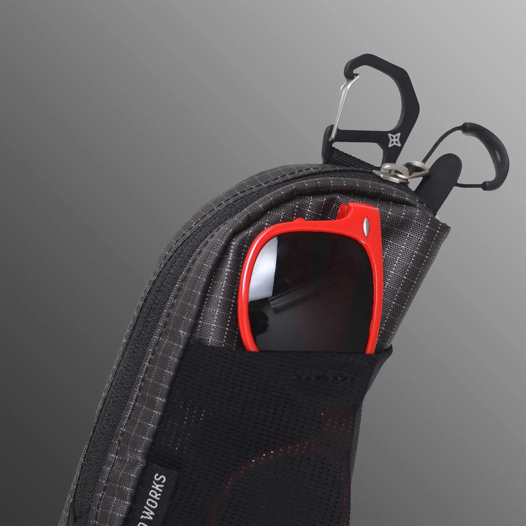 Shoulder harness pouch snaps [PAAGO WORKS Purgworks] HIKE Series