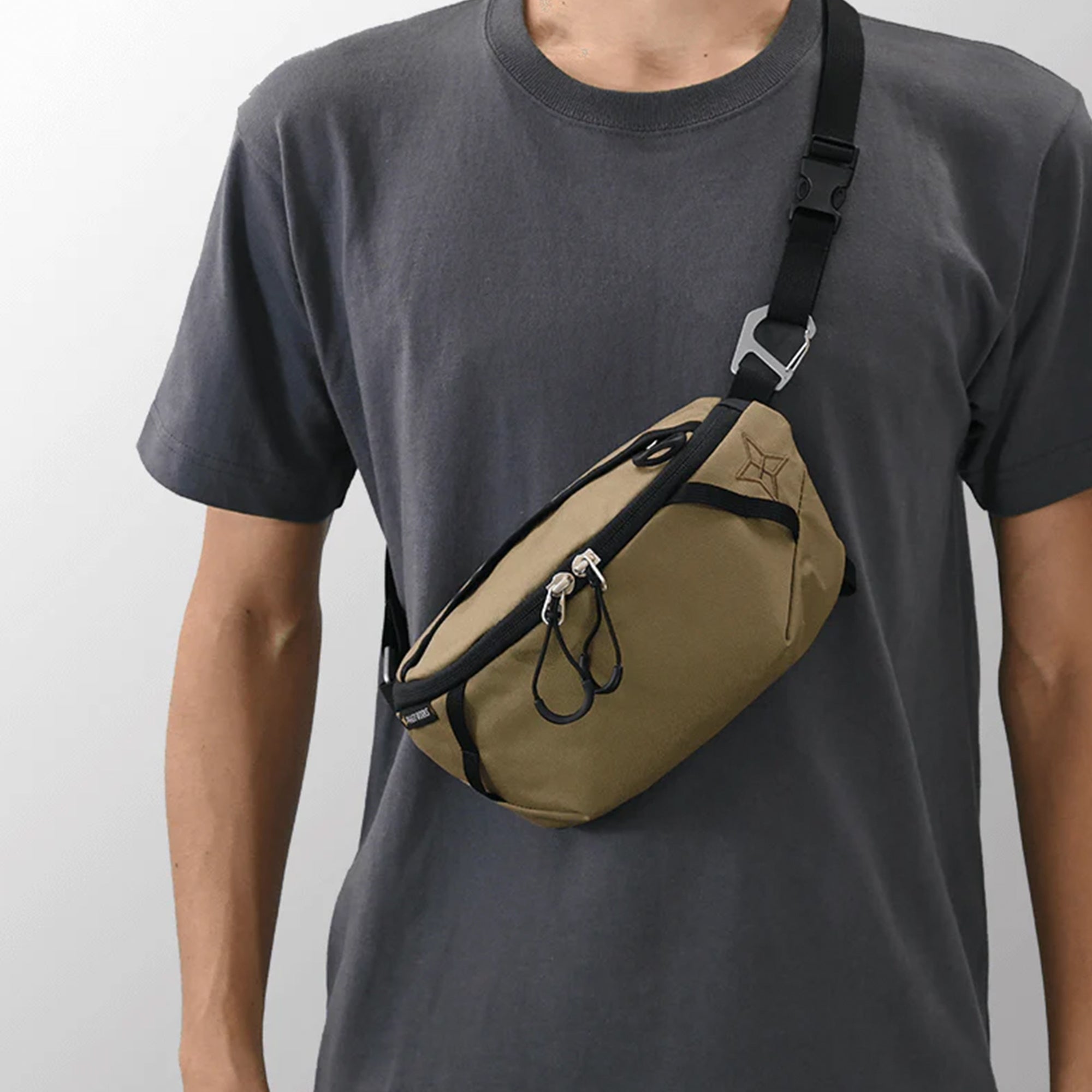 Switch M [PAAGO WORKS Purgo Works] Hiki Hiking Shoulder Bag Waist Bag Chest Bag