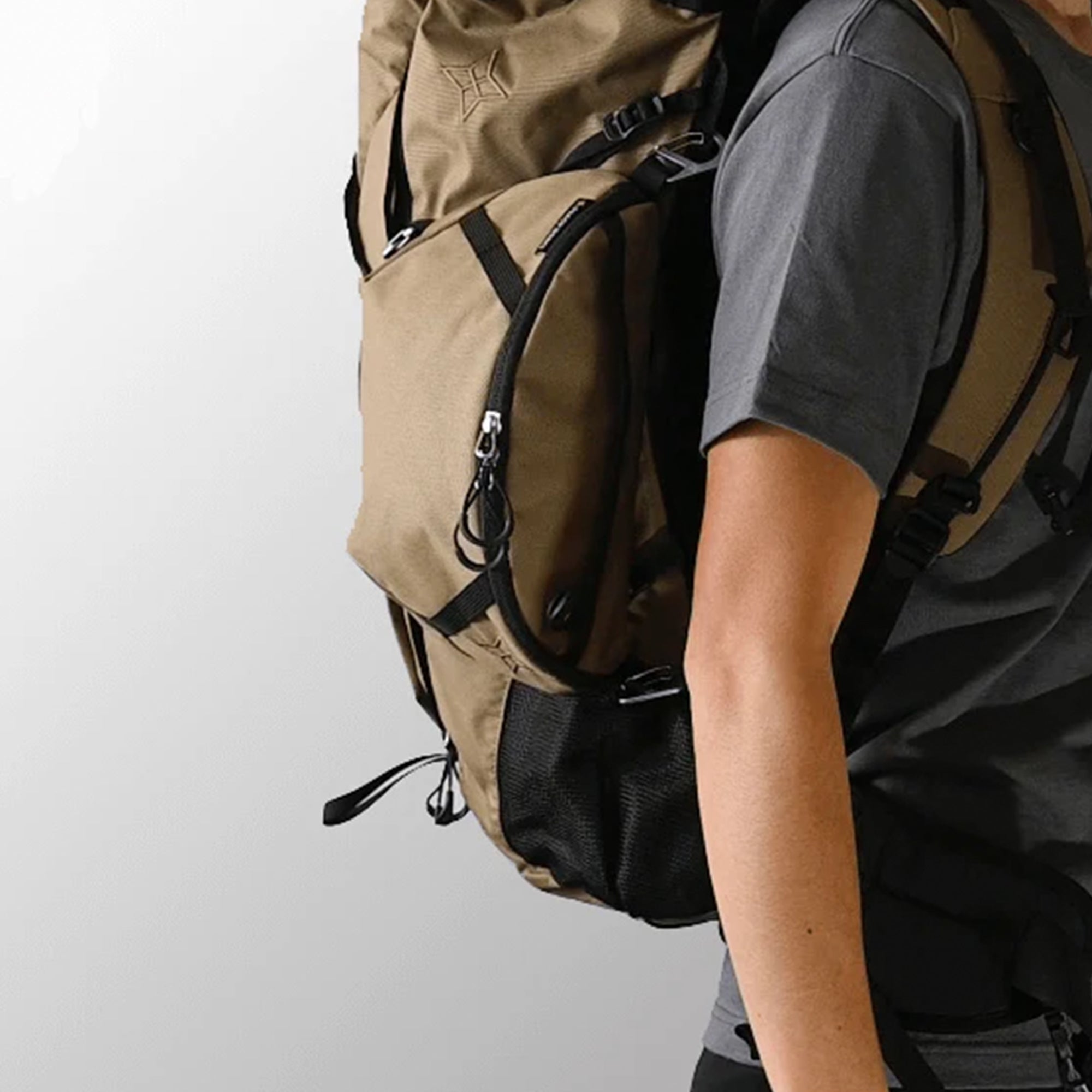 Switch M [PAAGO WORKS Purgo Works] Hiki Hiking Shoulder Bag Waist Bag Chest Bag